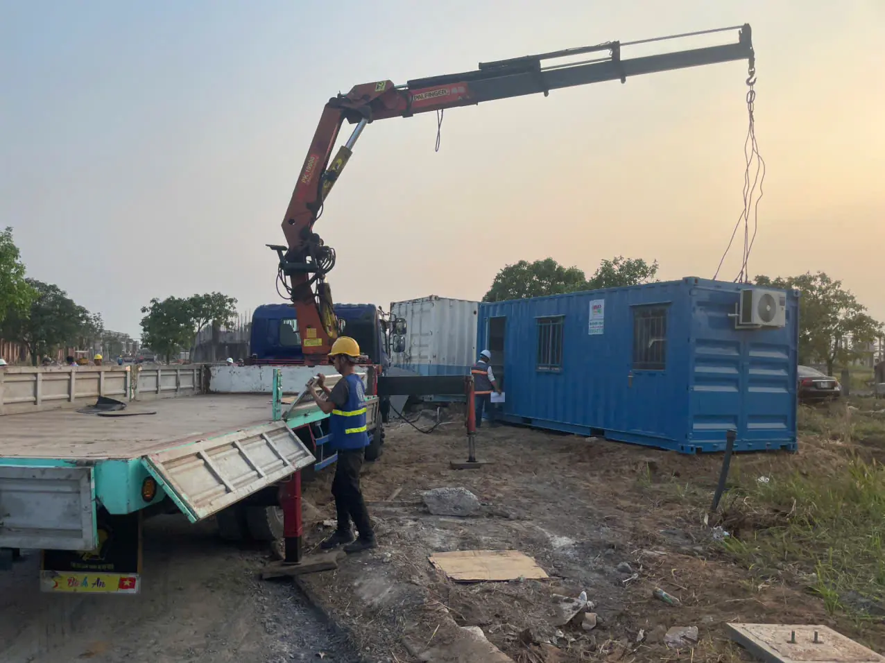  cho thu&ecirc; container tại KCN T&acirc;n Kim